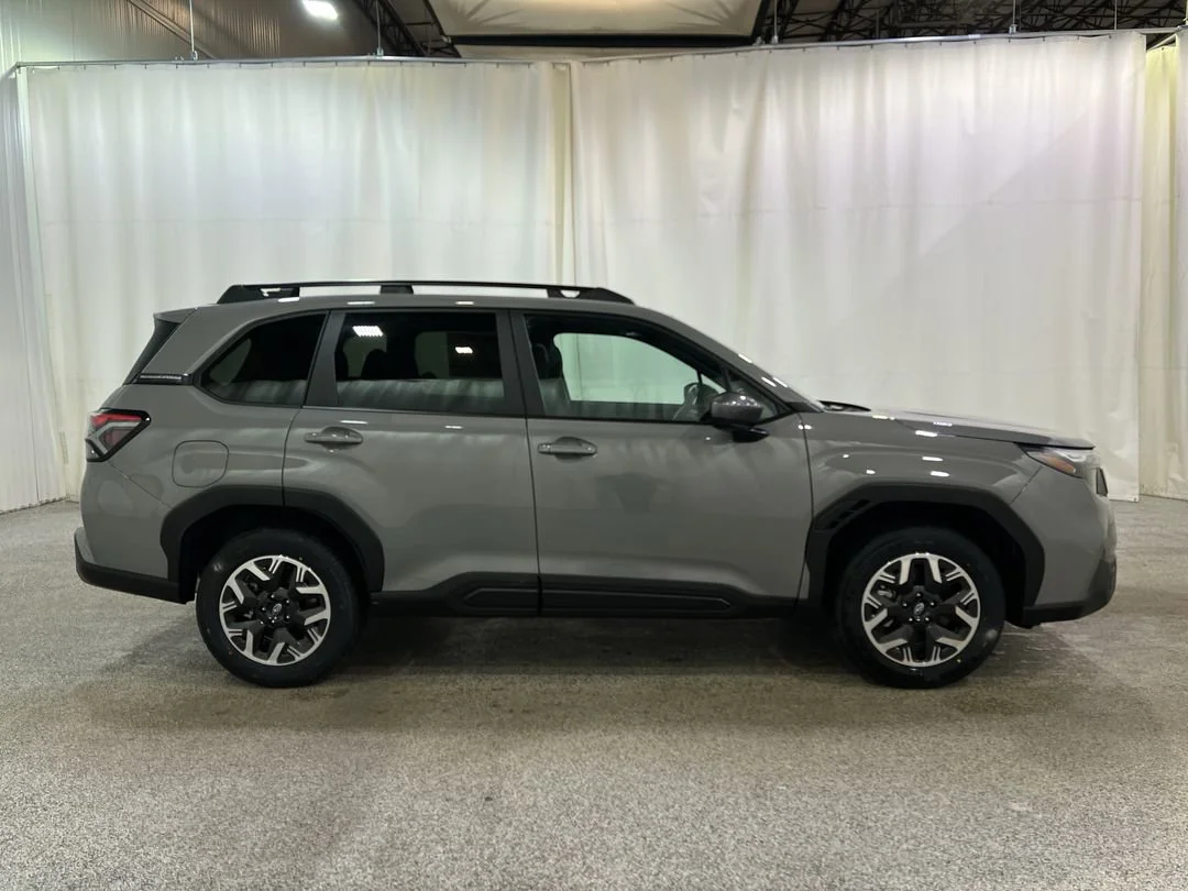 New 2026 River Rock Pearl Subaru Premium image 5