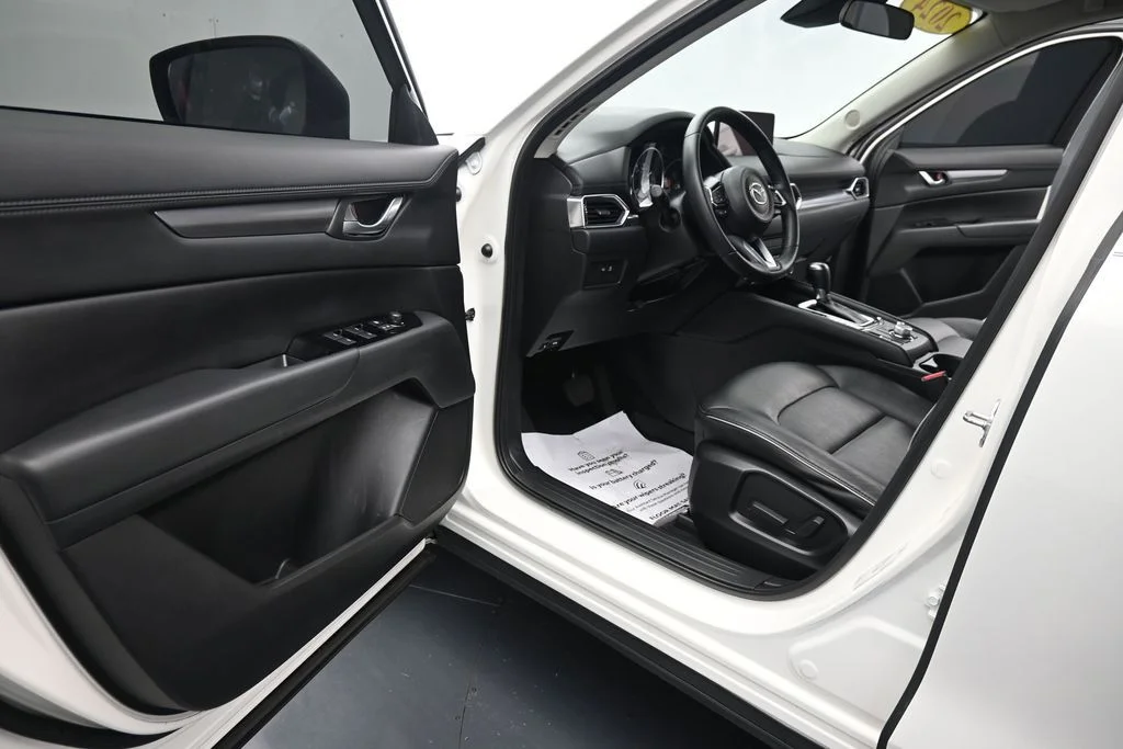 Used 2024 White Mazda 2.5 S Select Package image 14