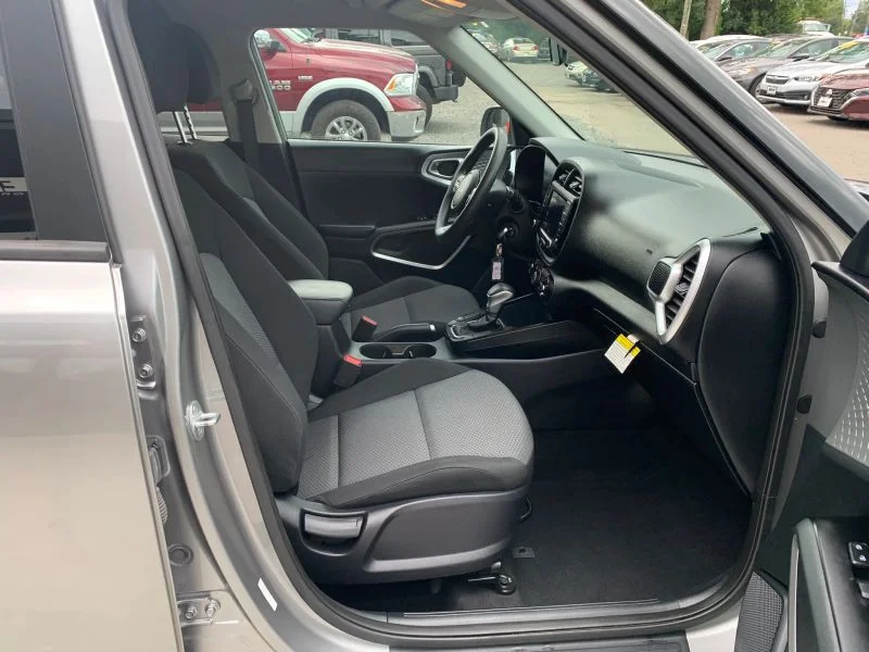 Used 2023 Gray Kia LX Wagon 4D image 32