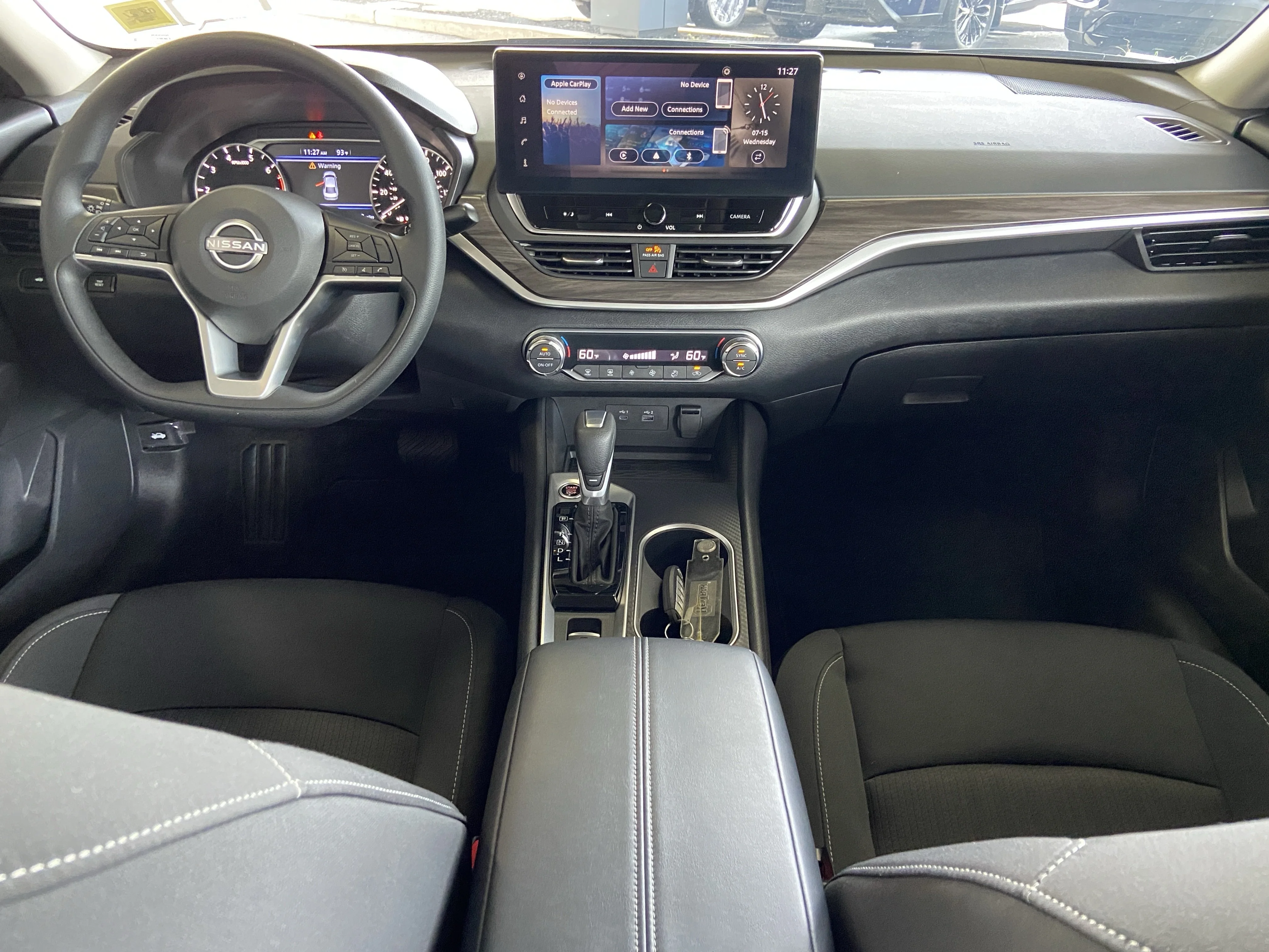 2025 Nissan Altima SV - Photo 13