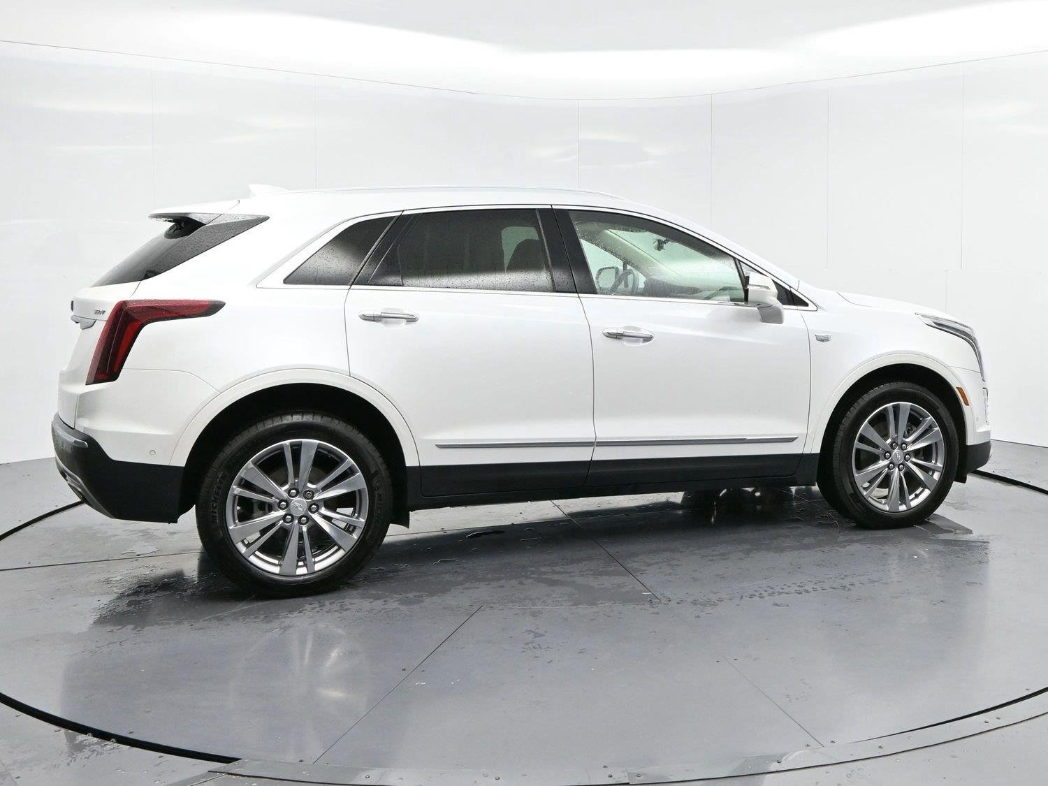 Used 2024 Crystal White Tricoat Cadillac Premium Luxury image 8