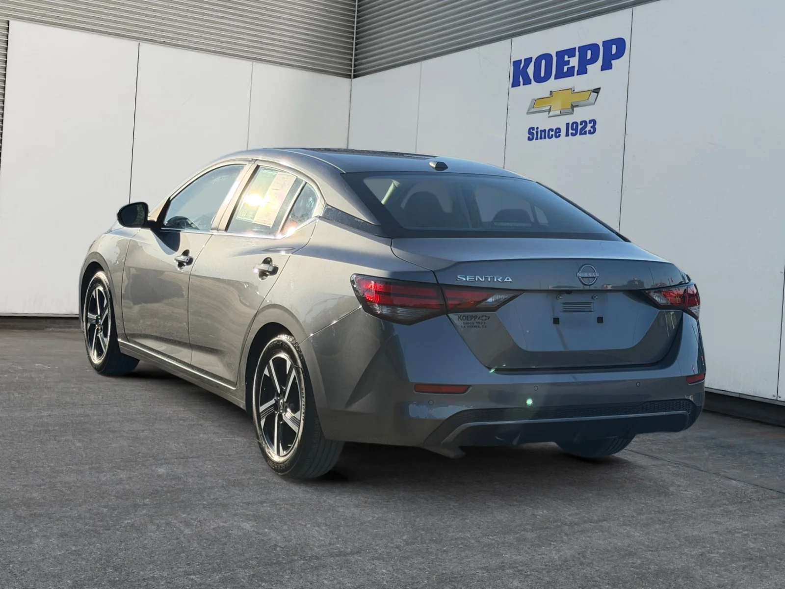 Used 2025 Gun Metallic Nissan SV image 3
