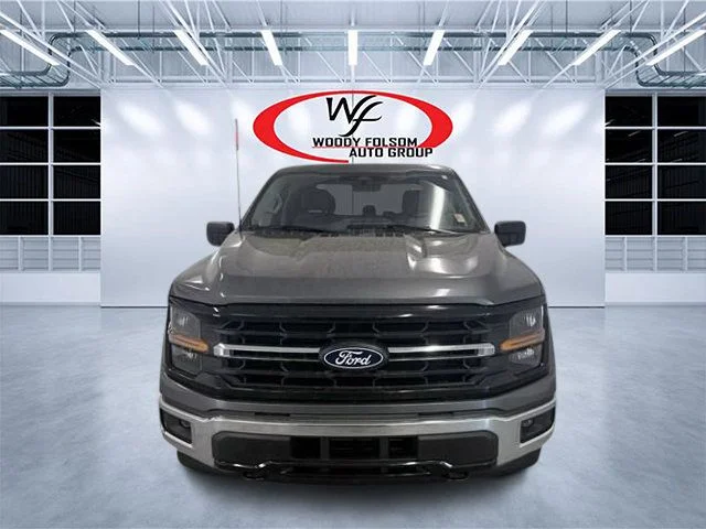 Used 2025 Gray Ford XLT image 2