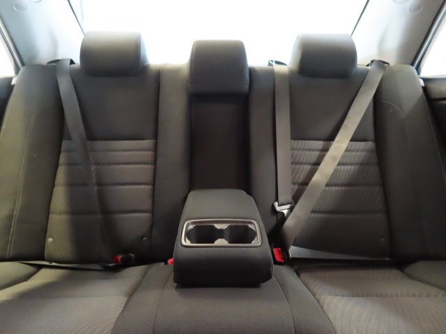 Used 2016 Silver Toyota LE image 25