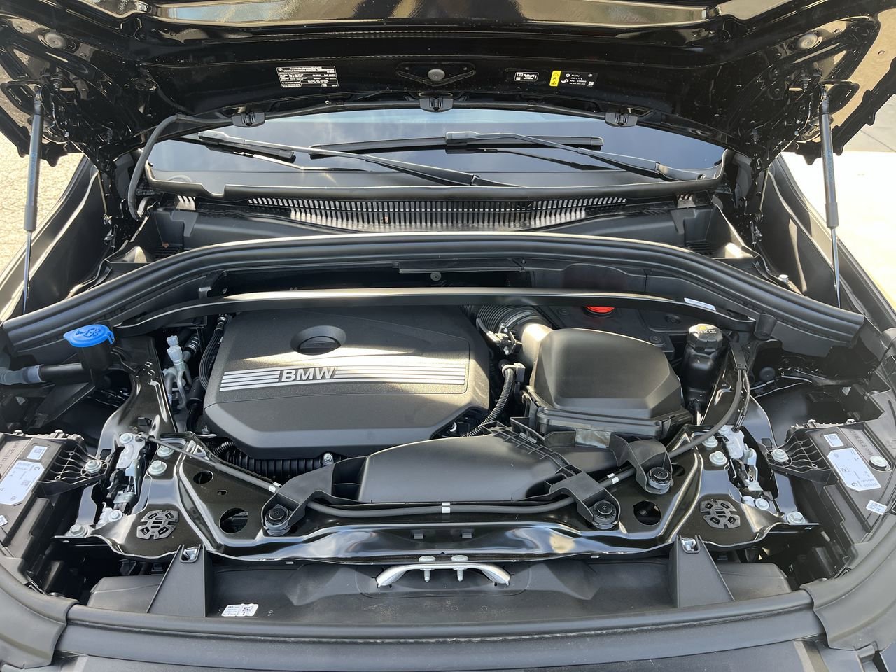 2025 BMW X1 28i - Photo 39