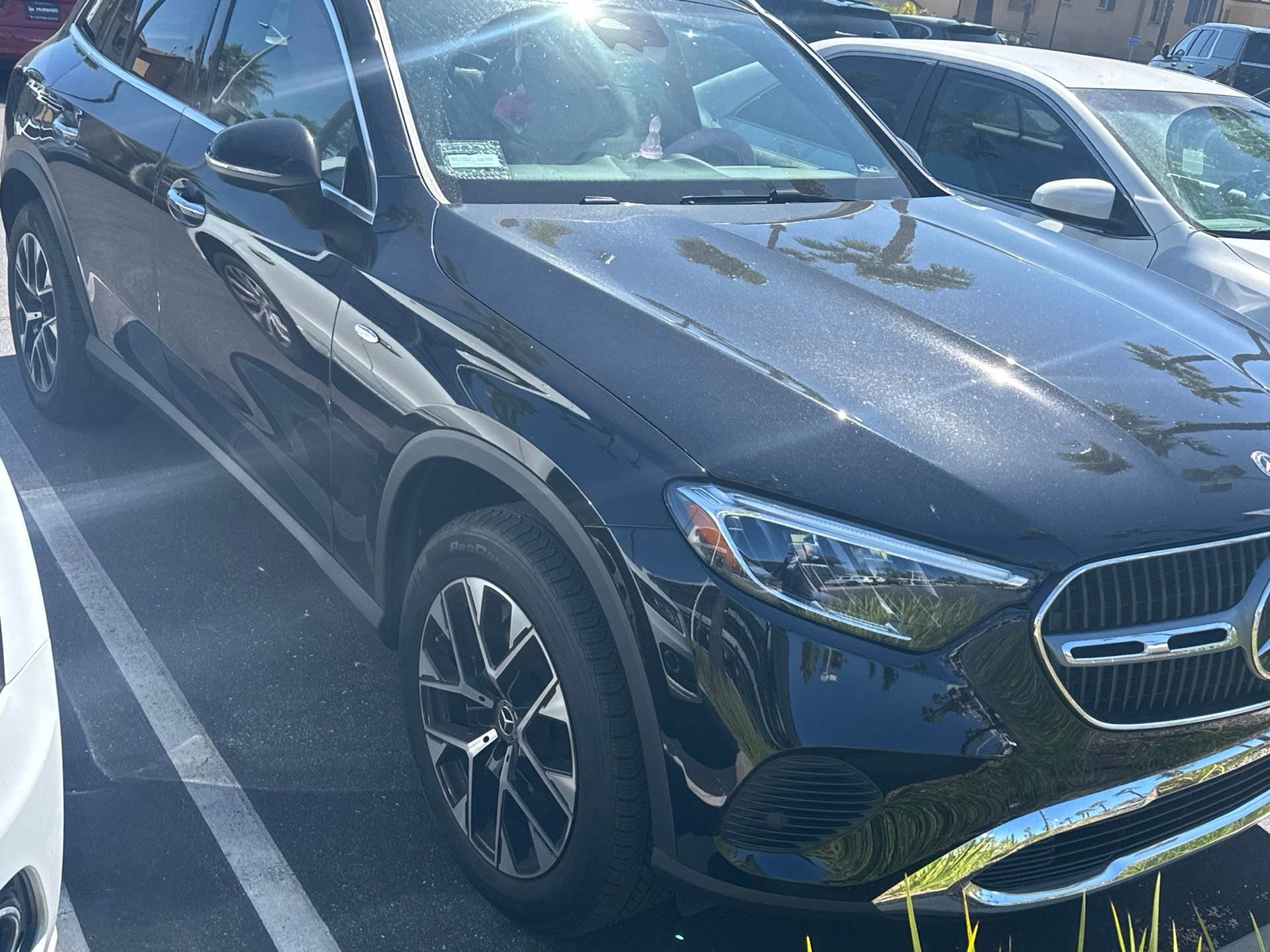 Used 2025  Mercedes-Benz GLC 350e image 4