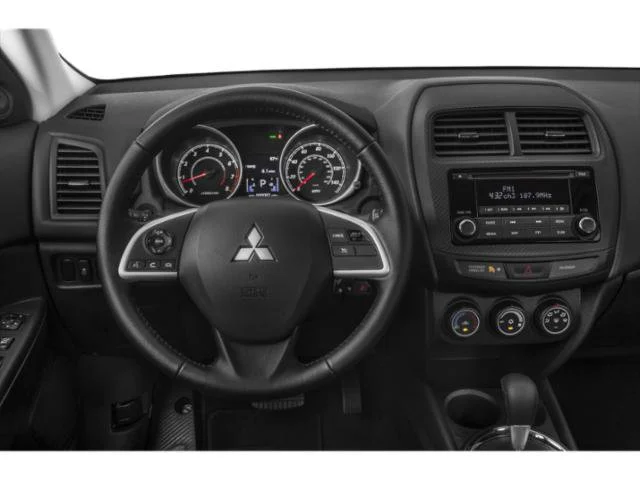 Used 2015  Mitsubishi 2.4 ES image 6