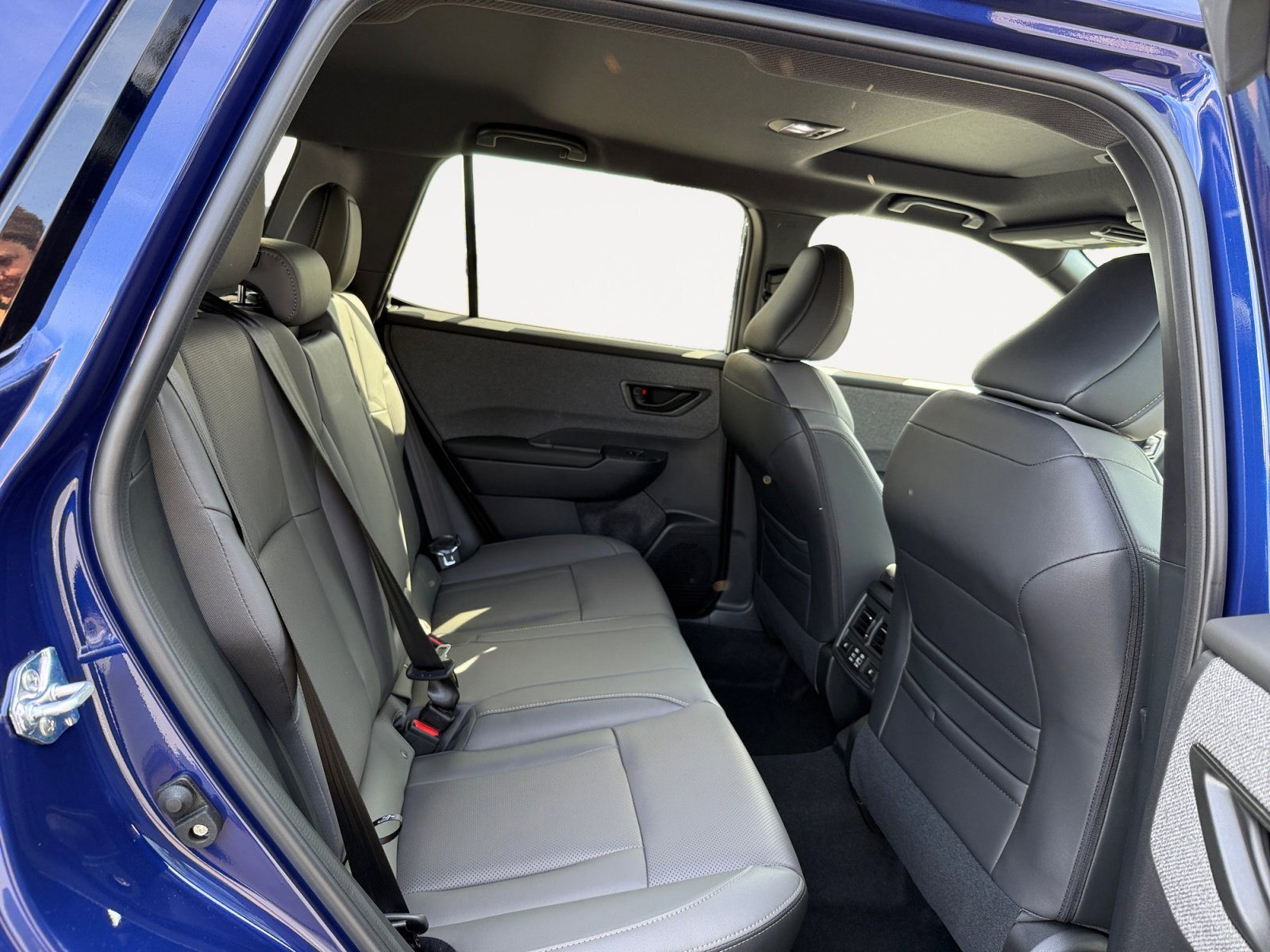 New 2026 SAPPHIRE BLUE PEARL Subaru Limited XT image 18