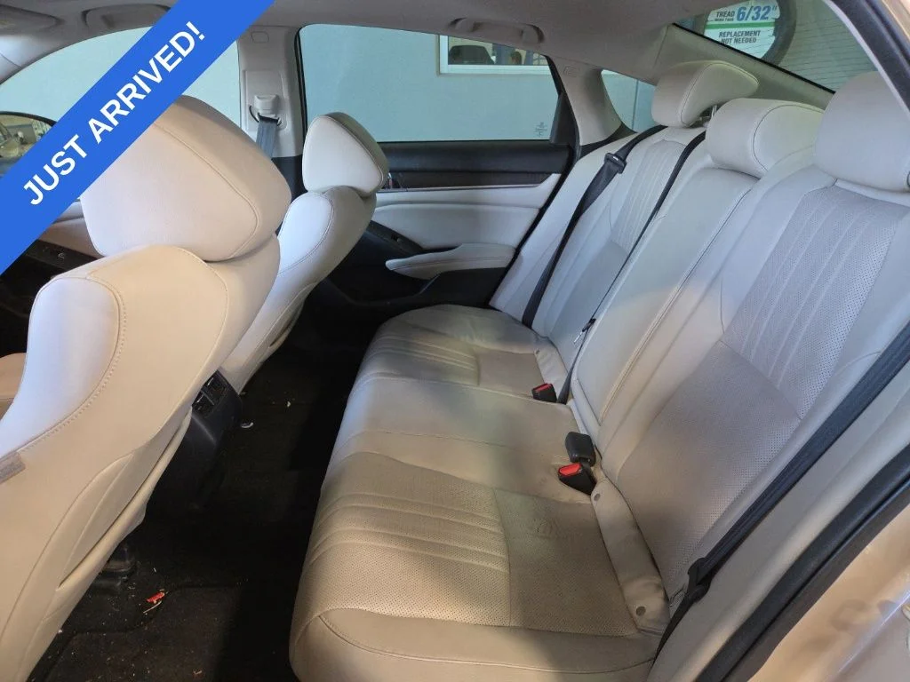2018 Honda Accord Touring - Photo 6