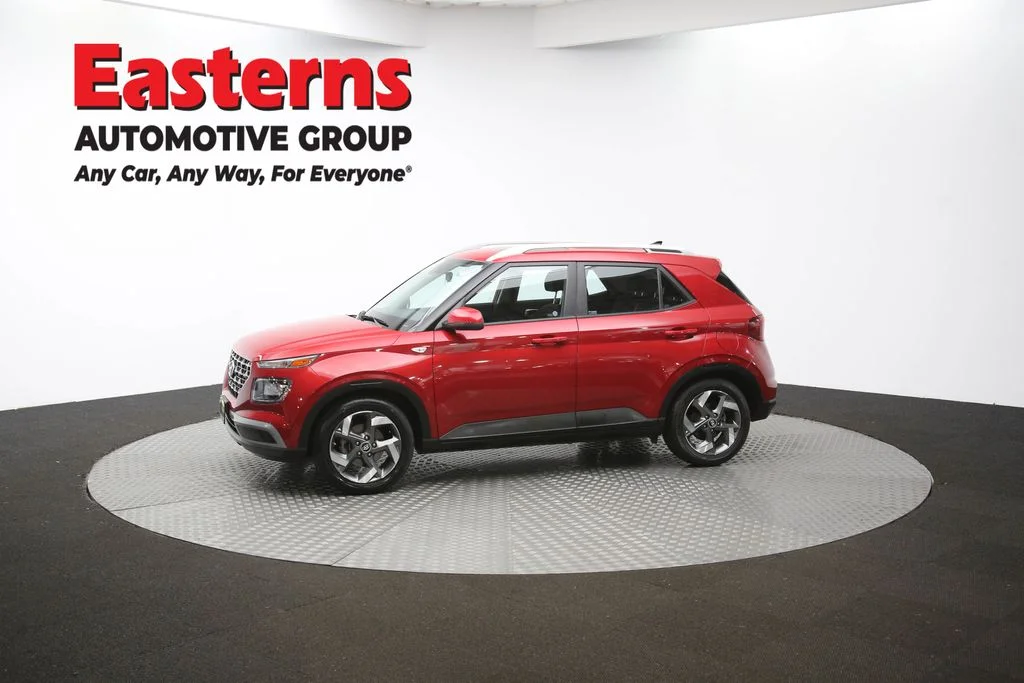 Used 2022 Red Hyundai SEL image 57