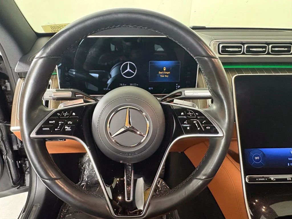 Used 2023 Gray Mercedes-Benz S 500 image 24