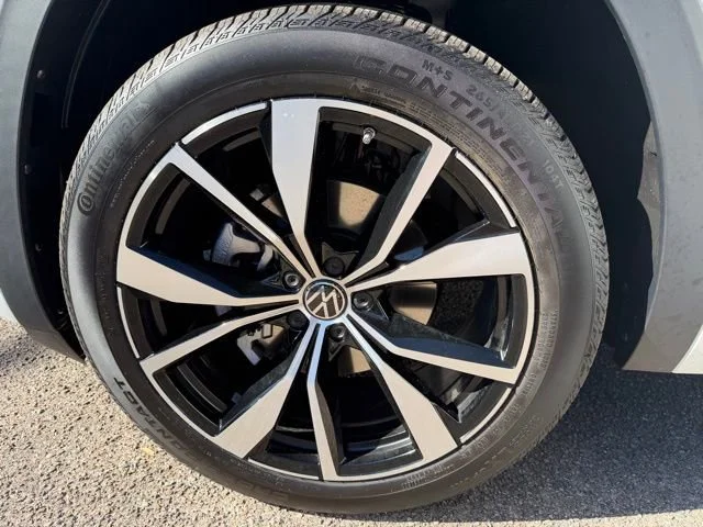 2026 Volkswagen Atlas Cross Sport SEL Premium R-LINE - Photo 25