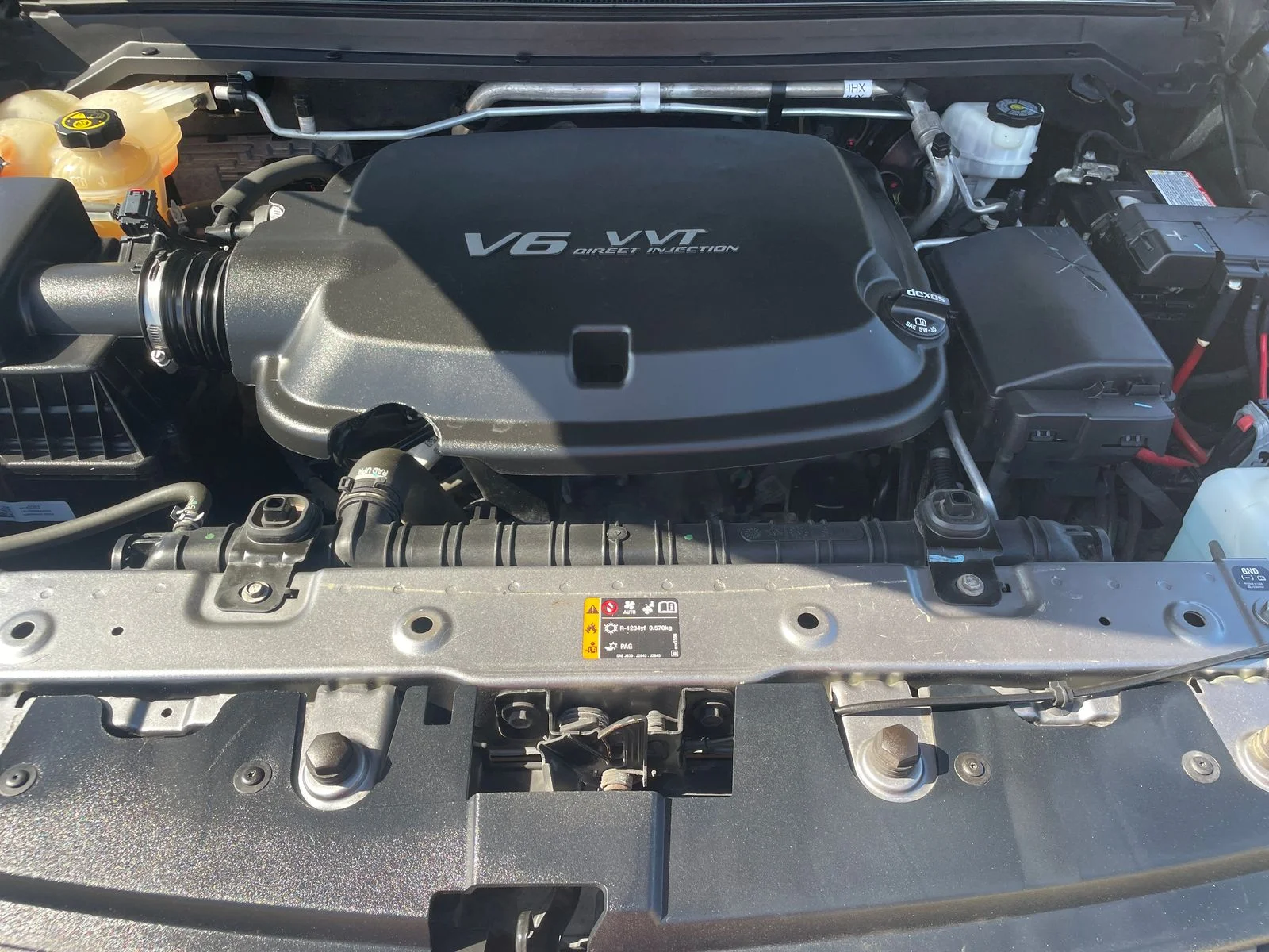 Used 2021 Gray Chevrolet Z71 image 25