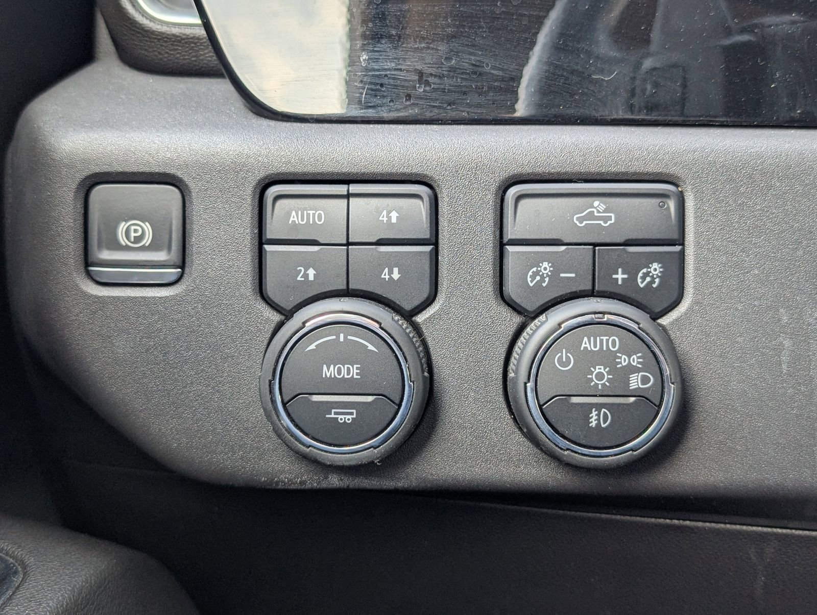 2024 Chevrolet Silverado 1500 LT Trail Boss - Photo 7