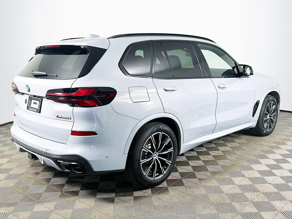 2026 BMW X5 M60i - Photo 5