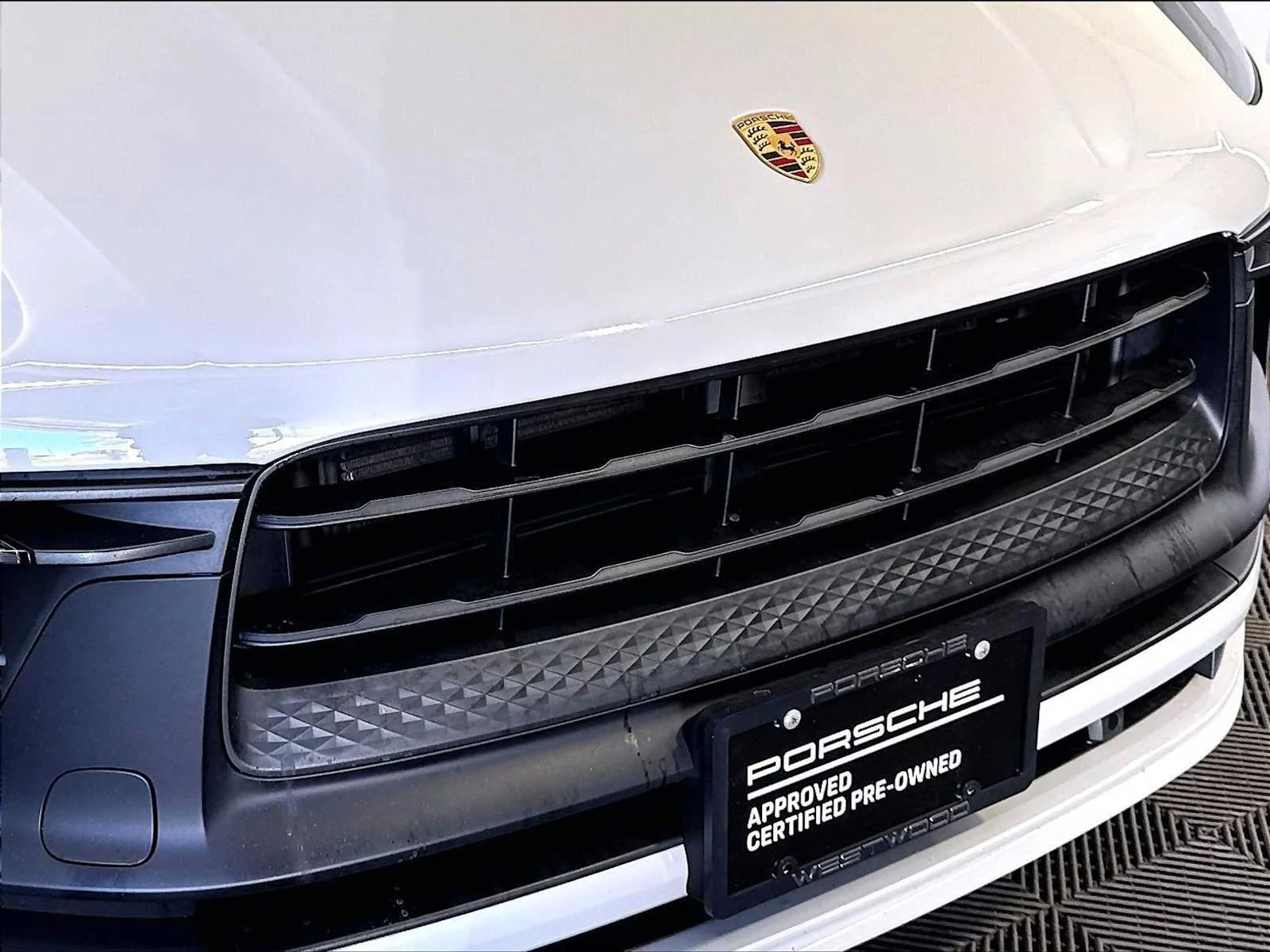 Certified Used 2022 Chalk Porsche GTS image 34