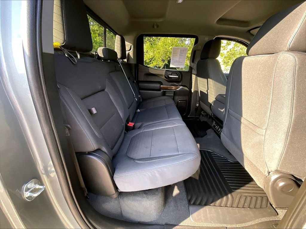 Used 2021 Gray GMC SLE image 16