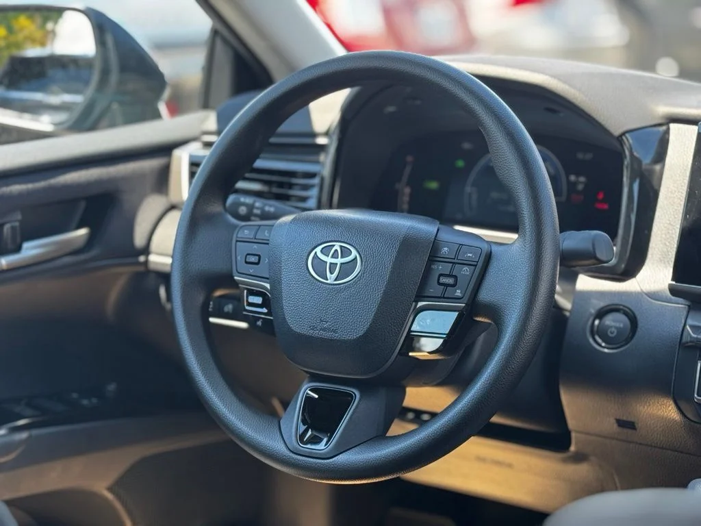 New 2026  Toyota LE image 23