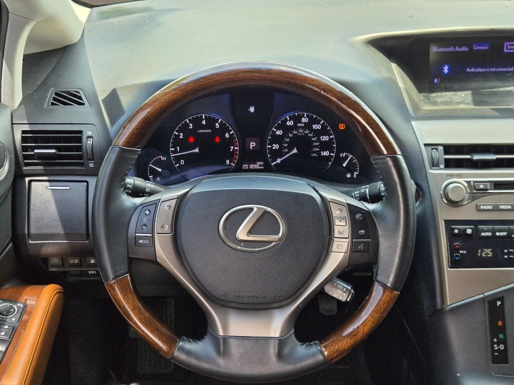 Used 2013 White Lexus 350 image 19