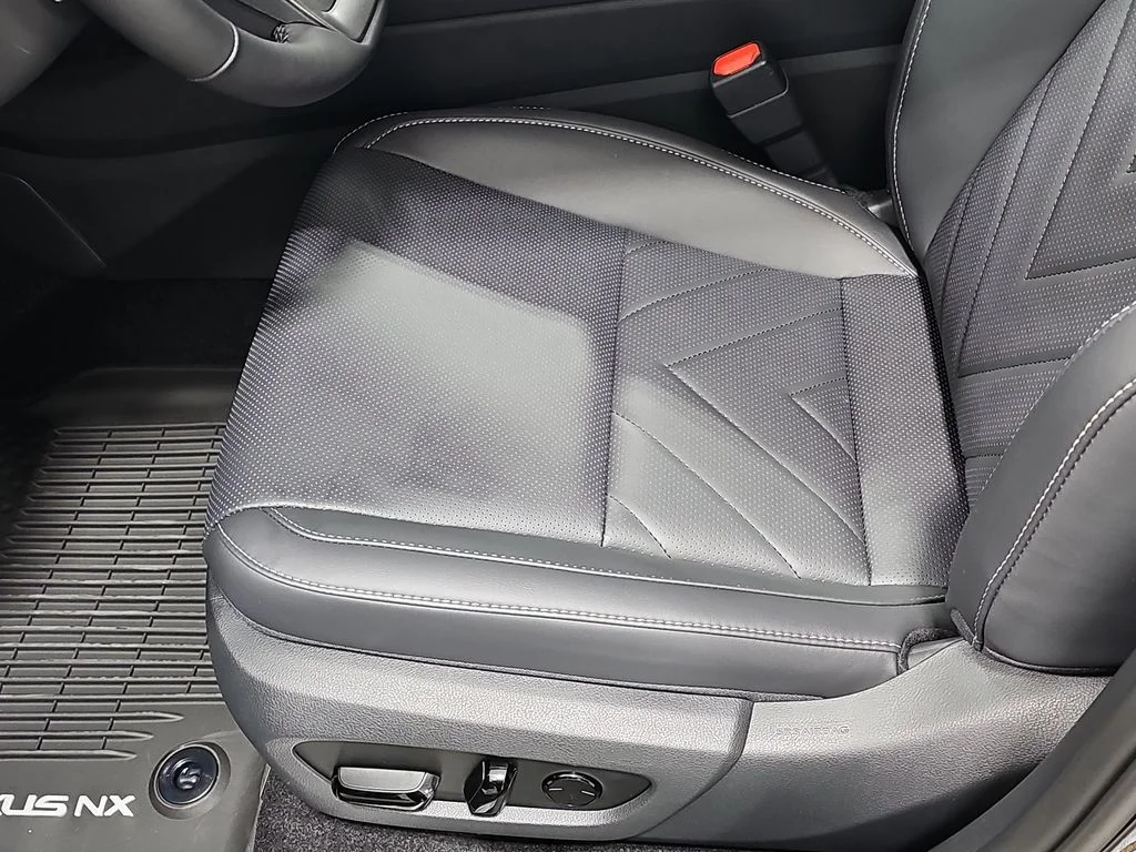 New 2026 Cloudburst Gray Lexus PREMIUM PLUS AWD image 28