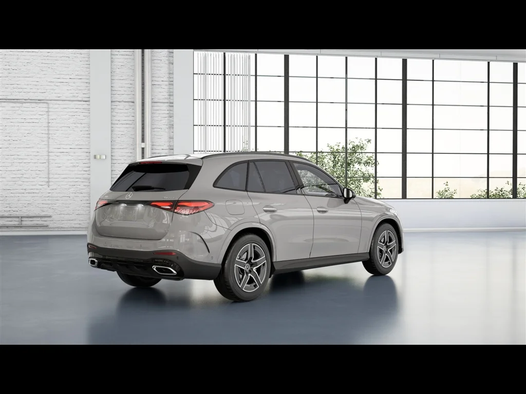 New 2026 Manufaktur Alpine Grey Mercedes-Benz GLC 300 4MATIC® image 16