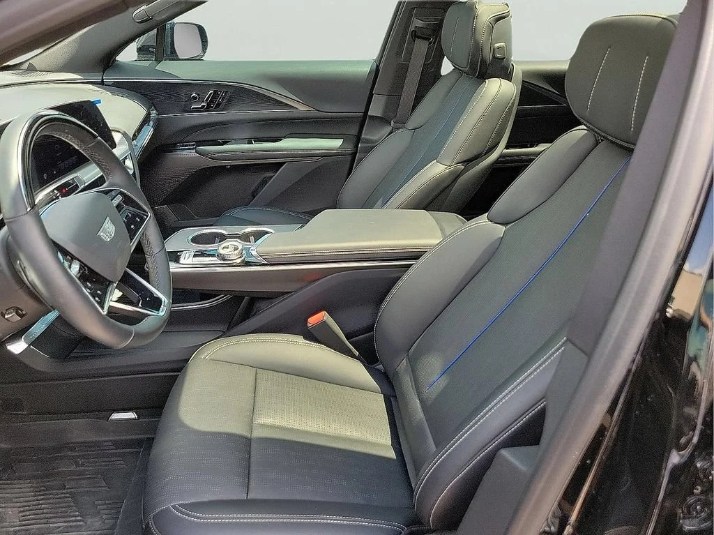 2026 Cadillac LYRIQ Sport - Photo 14