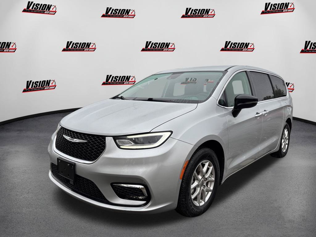 2024 Chrysler Pacifica