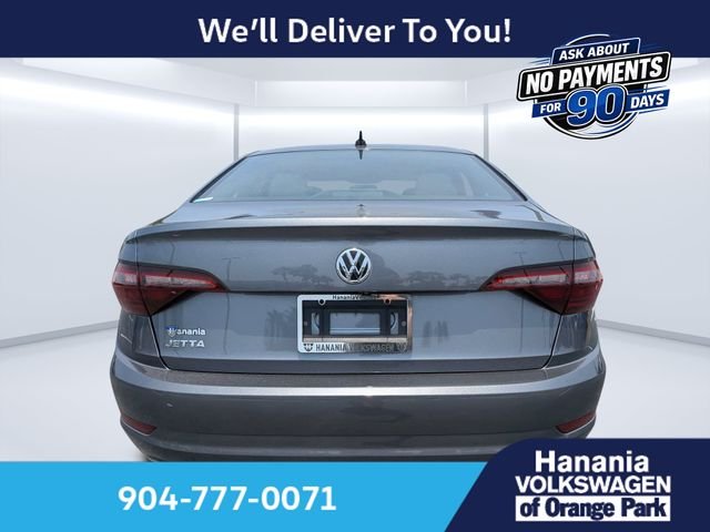 Used 2021 White Volkswagen  image 4
