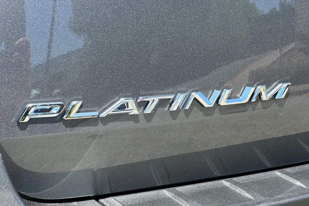 New 2026 Gray Metallic Ford Platinum™ image 29