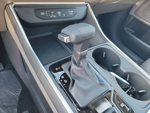 New 2026 Ivory Silver Kia EX image 20