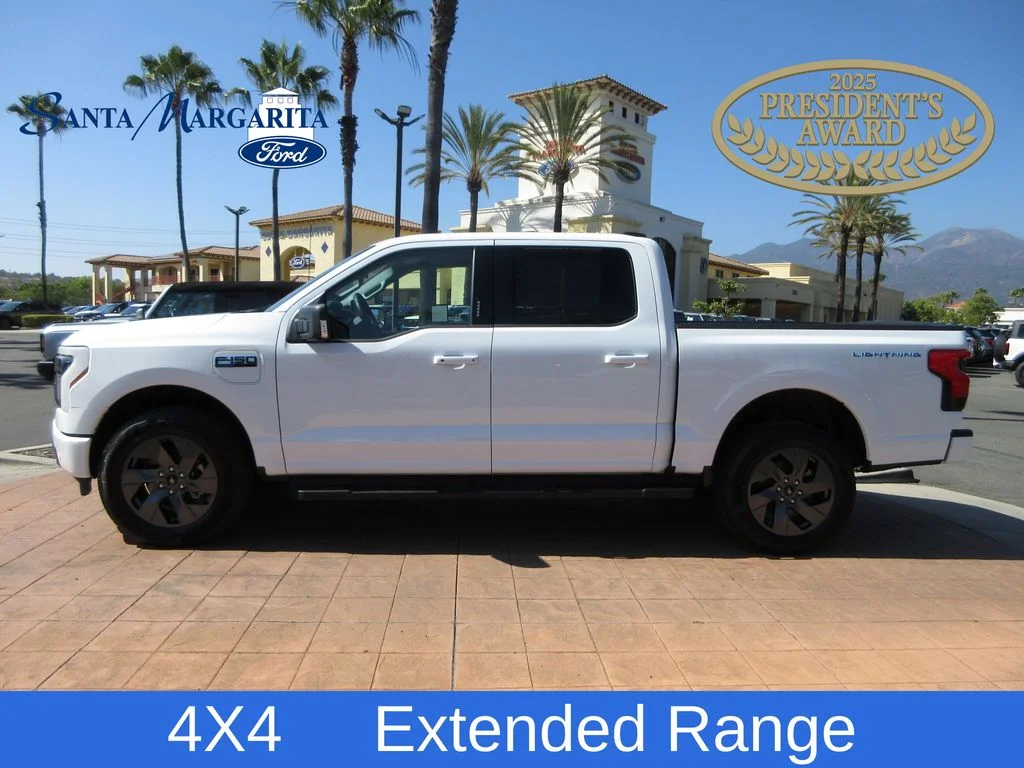 Certified Used 2024 Oxford White Ford Flash image 1