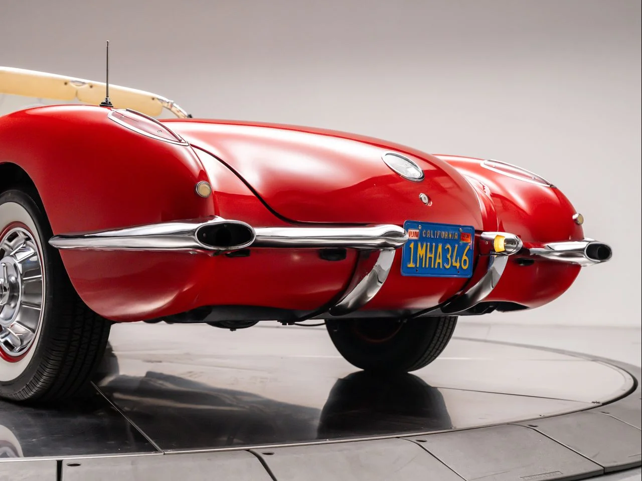 Used 1960 Red Chevrolet  image 46