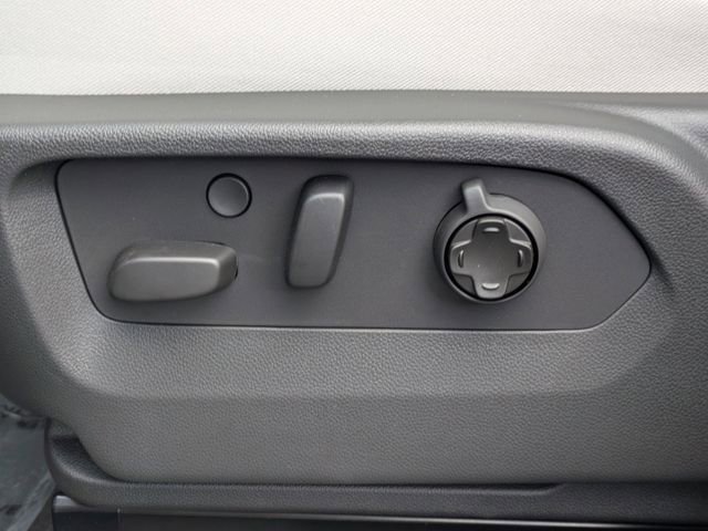New 2026 Moonstone Gray Metallic Buick Avenir image 24