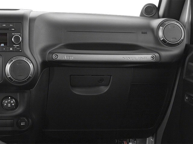 Used 2014 Black Clearcoat Jeep Altitude image 18