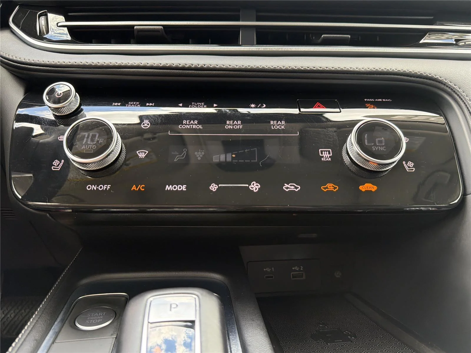 Certified Used 2023 Majestic White INFINITI SENSORY image 8
