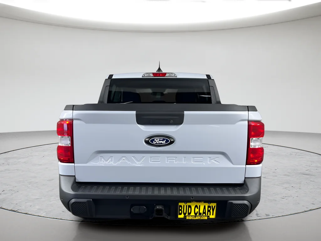 New 2026 White Ford XLT image 4