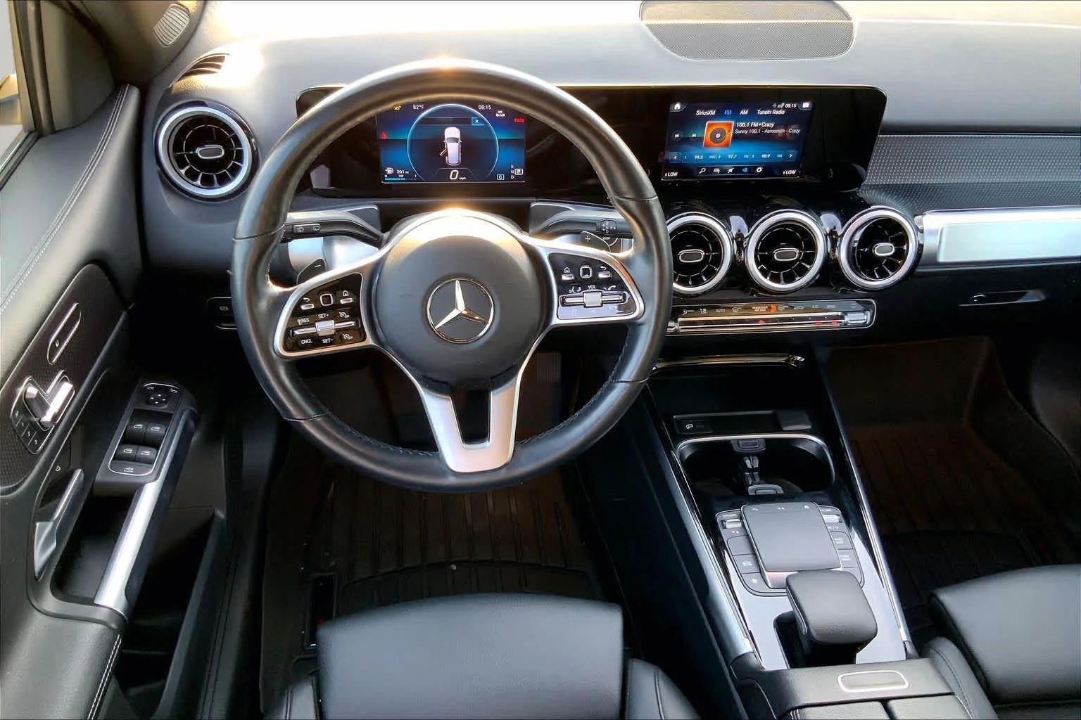 Used 2023 Polar White Mercedes-Benz GLB 250 image 6