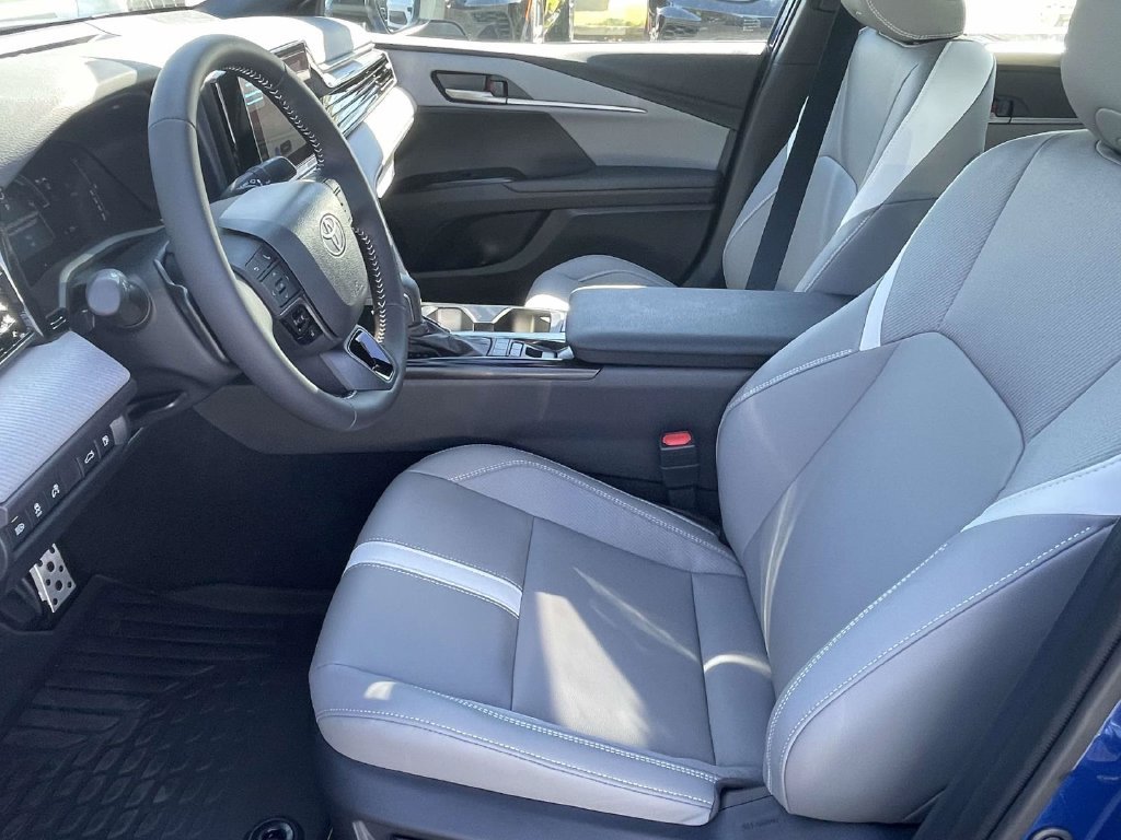 New 2026 Reservoir Blue Toyota SE image 13