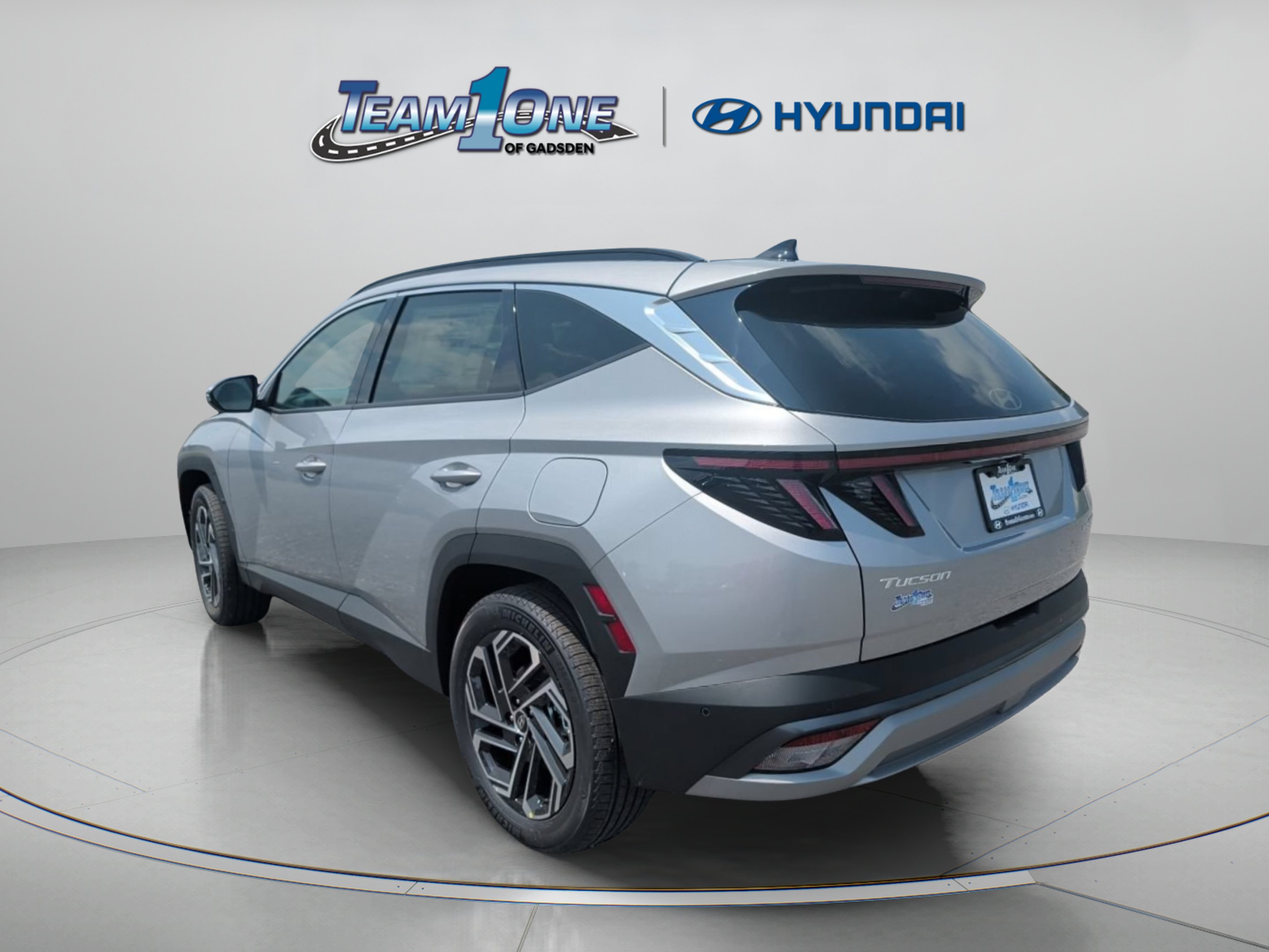 New 2026 Shimmering Silver Hyundai Limited image 6
