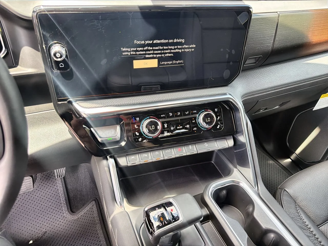 2026 GMC Sierra 1500 Denali - Photo 13