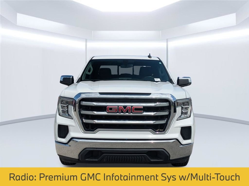 Used 2019 White GMC SLE image 11