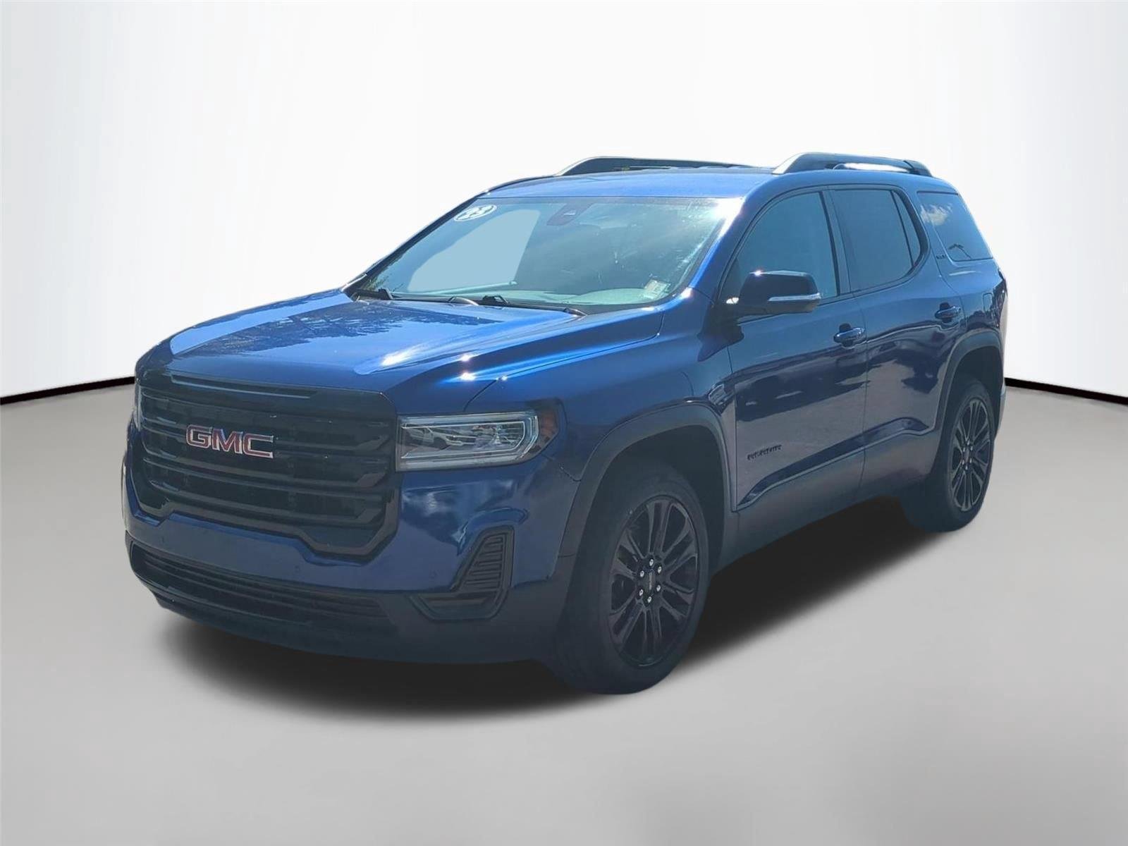 Used 2023 Ultra Blue Metallic GMC SLE image 1