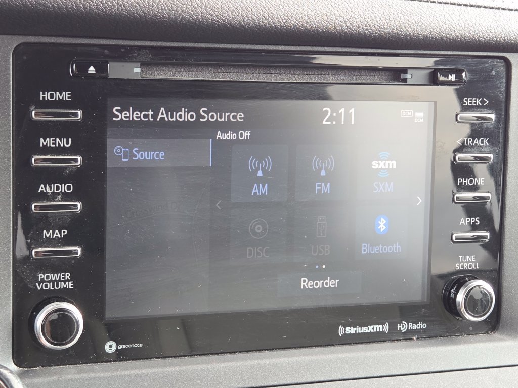 Used 2020 Black Toyota XLE Premium image 24