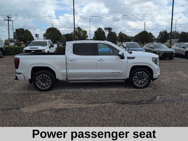 Used 2025 White GMC Denali Ultimate image 19