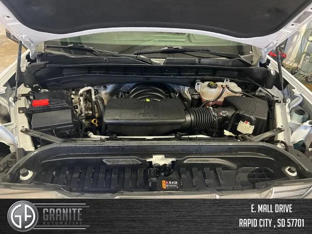 2024 GMC Sierra 1500 SLT - Photo 23