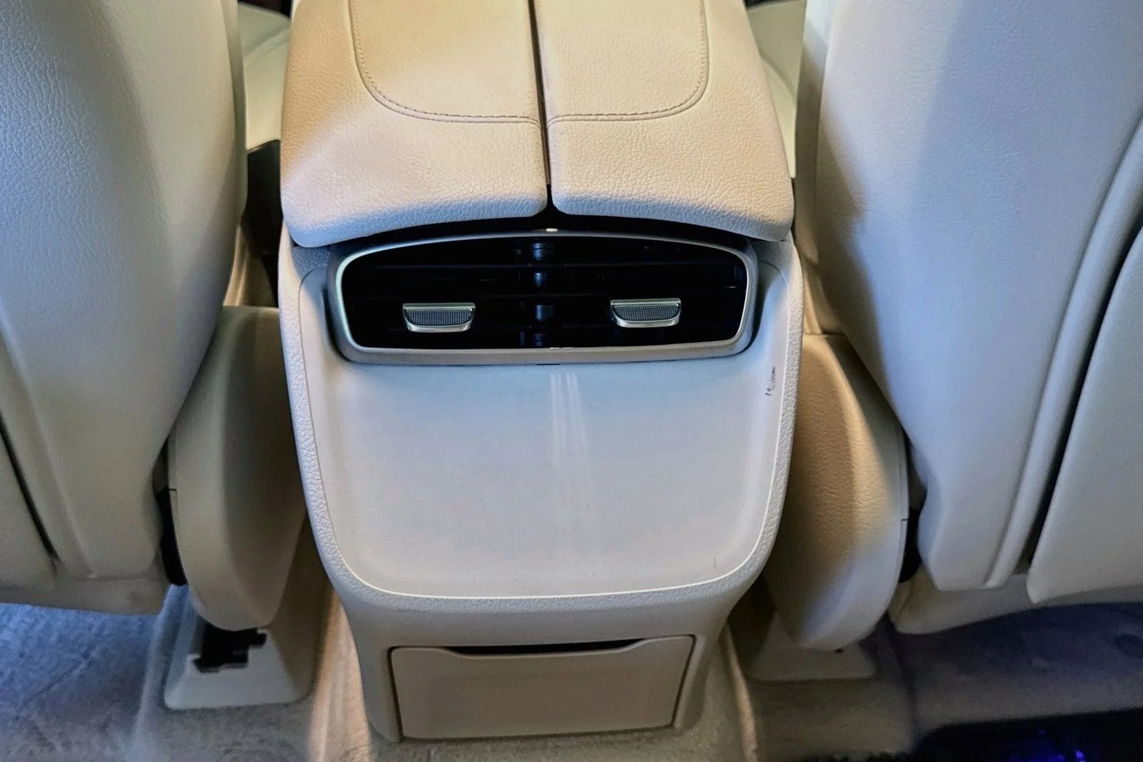 Used 2023 Polar White Mercedes-Benz EQE 350 image 24
