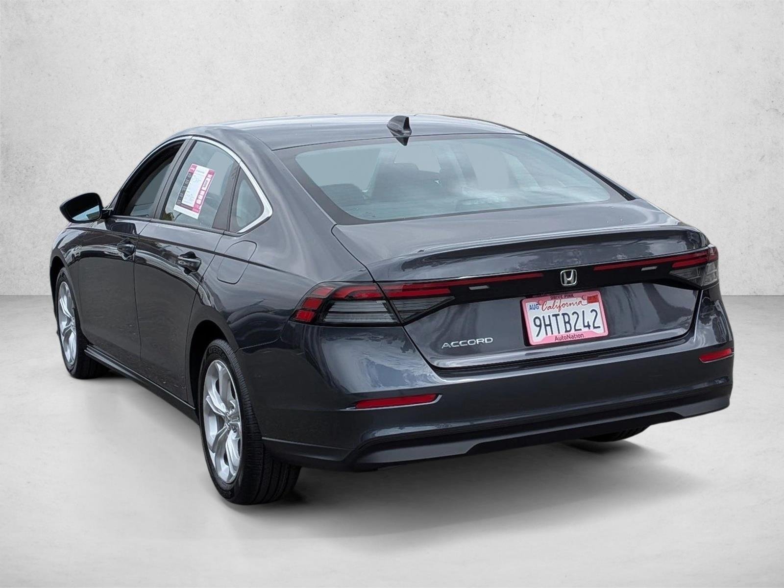 Used 2023 Meteorite Gray Metallic Honda LX image 8