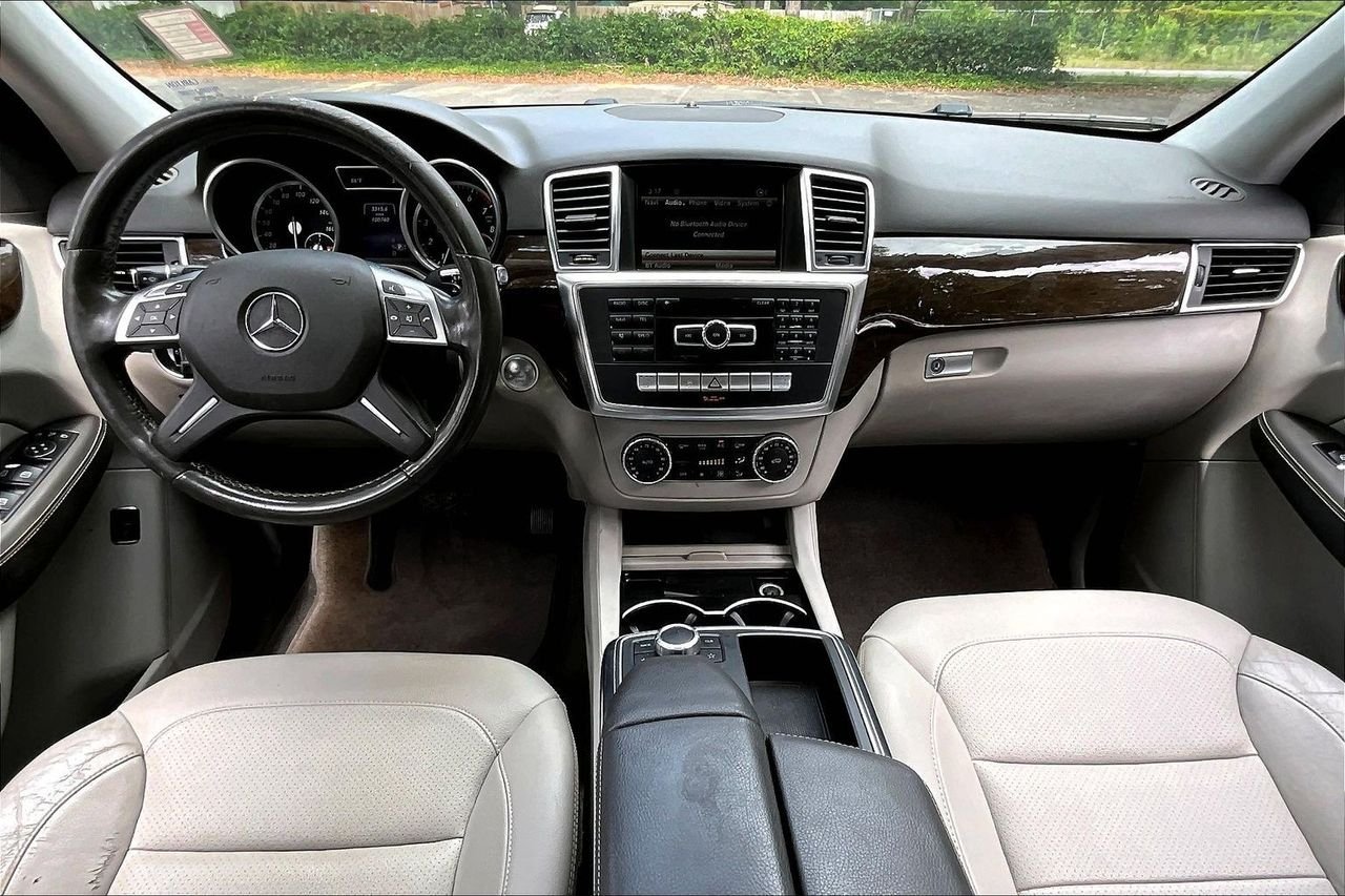 Used 2014 Silver Mercedes-Benz ML 350 image 7