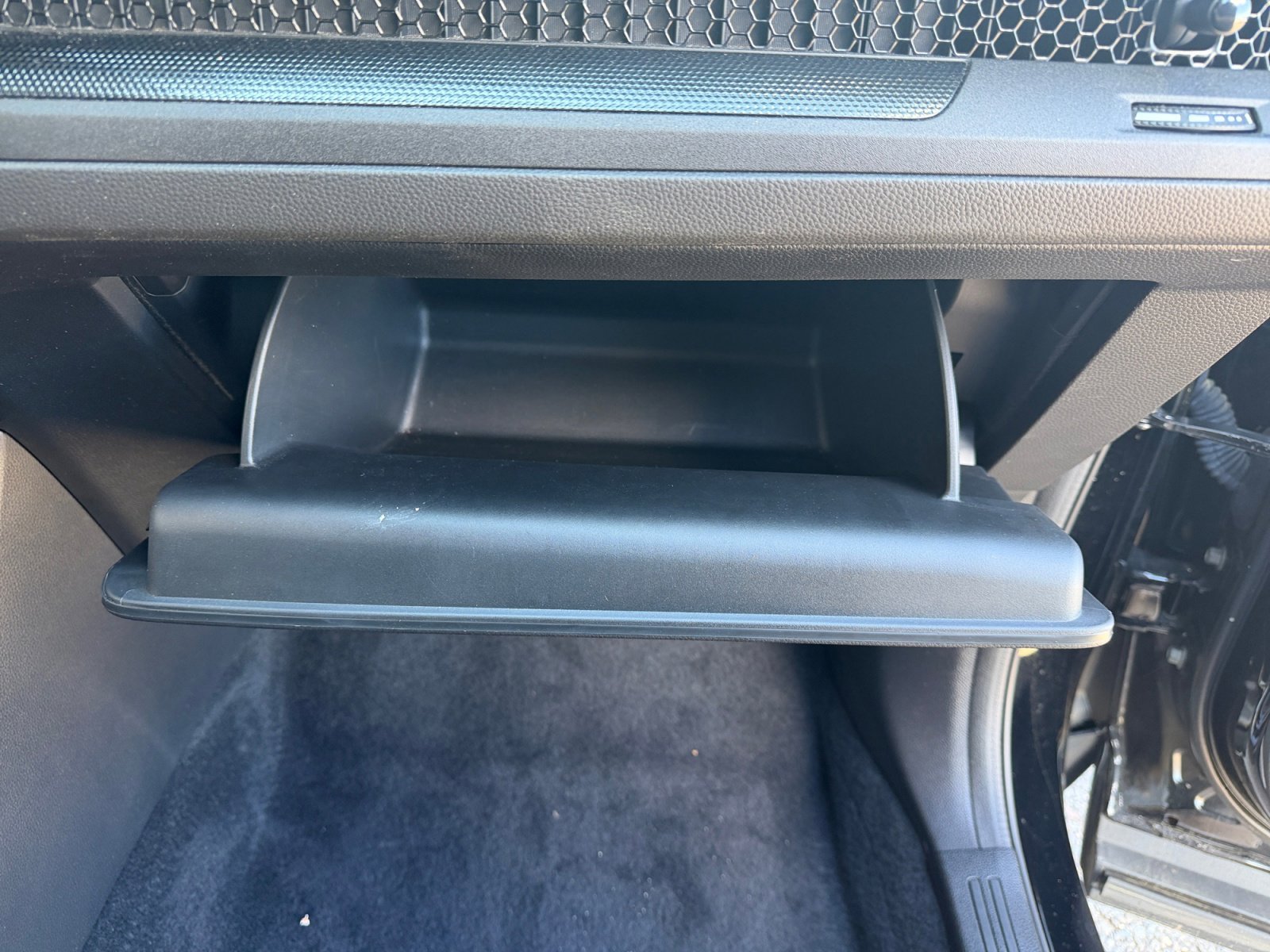 2023 Honda CR-V LX - Photo 28