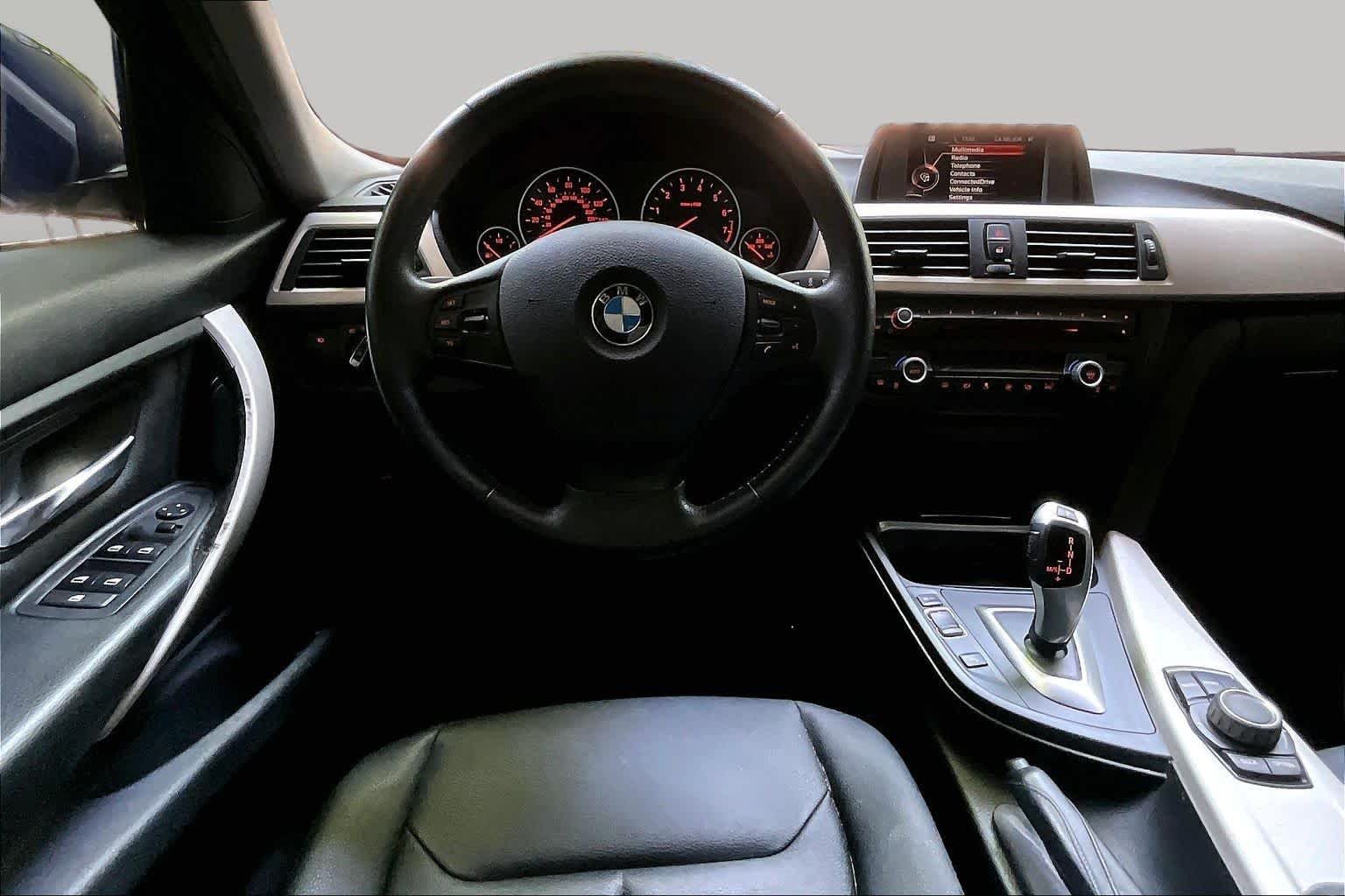 Used 2015 Jet Black BMW 320i image 5